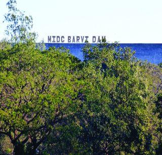 20 percent watercolom in the new year | नवीन वर्षात २० टक्के पाणीकपात