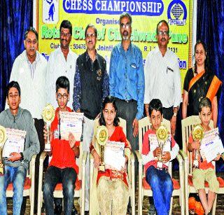 Fight, go, win winners | झगडे, जाईल, म्हेत्रे विजेते Fight, go, win winners | झगडे, जाईल, म्हेत्रे विजेते