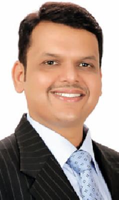 In the Chief Minister's palace to conclude the ' | ‘आमदार आपल्या दारी’ उपक्रमाच्या समारोपासाठी मुख्यमंत्री कळंबमध्ये