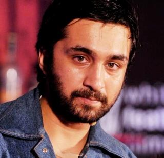 Siddharth Kapoor's next visit to the audience next year | सिद्धांत कपूर पुढील वर्षी येणार प्रेक्षकांच्या भेटीस Siddharth Kapoor's next visit to the audience next year | सिद्धांत कपूर पुढील वर्षी येणार प्रेक्षकांच्या भेटीस