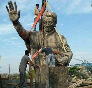 Shiv Sena chief Balasaheb Thackeray's statue will be left on Sunday | शिवसेनाप्रमुख बाळासाहेब ठाकरेंचा पुतळा रविवारी होणार रवाना Shiv Sena chief Balasaheb Thackeray's statue will be left on Sunday | शिवसेनाप्रमुख बाळासाहेब ठाकरेंचा पुतळा रविवारी होणार रवाना