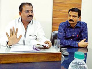 Savangi Thane Par. Vice Presidential Condemnation | सावंगी ठाणेदाराकडून जि. प. उपाध्यक्षांना अपमानास्पद वागणूक Savangi Thane Par. Vice Presidential Condemnation | सावंगी ठाणेदाराकडून जि. प. उपाध्यक्षांना अपमानास्पद वागणूक