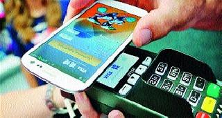 Three-way Internet security; Say cashless transactions | इंटरनेट सुरक्षेचे तीनतेरा; म्हणे कॅशलेस व्यवहार करा