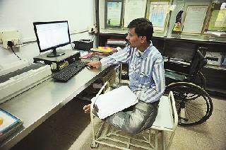 How did one interview change his life ..? | एका मुलाखतीने कसे बदलले त्याचे जीवन..?