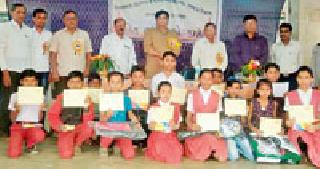 Increase in knowledge of students due to Lokmat's activities | लोकमतच्या उपक्रमांमुळे विद्यार्थ्यांच्या ज्ञानात वाढ