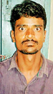 The path of finance is discovered in the darkness in the light | काळोखात लक्ष्याने शोधला अर्थार्जनाचा मार्ग The path of finance is discovered in the darkness in the light | काळोखात लक्ष्याने शोधला अर्थार्जनाचा मार्ग