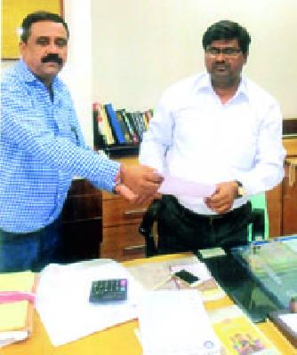 Benefits of 15 thousand workers get benefit | १५ हजार कामगारांना मिळणार योजनेचा लाभ Benefits of 15 thousand workers get benefit | १५ हजार कामगारांना मिळणार योजनेचा लाभ