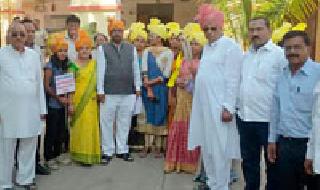 Make a national monument to 'She' School | ‘ती’ शाळा राष्ट्रीय स्मारक करा Make a national monument to 'She' School | ‘ती’ शाळा राष्ट्रीय स्मारक करा