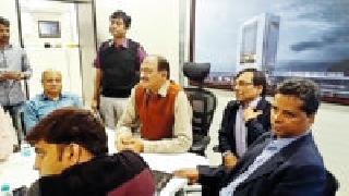 The test of the Metro rail till December | मेट्रो रेल्वेची डिसेंबरपर्यंत चाचणी The test of the Metro rail till December | मेट्रो रेल्वेची डिसेंबरपर्यंत चाचणी