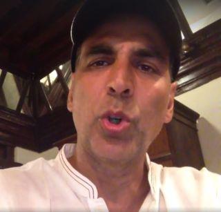VIDEO: My bleeding caused by the occurrence of Bangalore - Akshay Kumar | VIDEO : बंगळुरूच्या घटनेनं माझं रक्त खवळलं - अक्षय कुमार