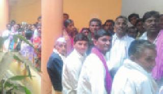 Scarcity of 55 days after the note bar | नोटबंदीच्या ५५ दिवसानंतरही तुटवडा