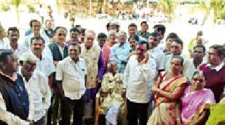 The black day is celebrated by Chimurkar | चिमूरकरांनी पाळला काळा दिन The black day is celebrated by Chimurkar | चिमूरकरांनी पाळला काळा दिन