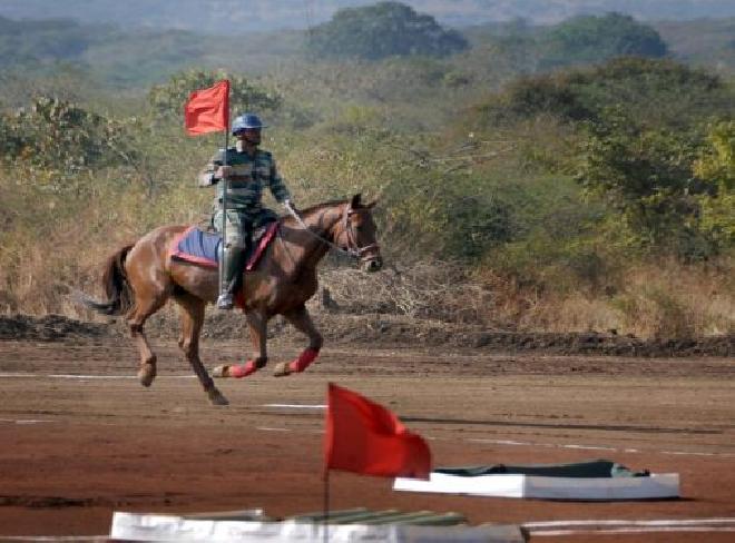 In a hurry, Harbara devastated ... panic everywhere | क्षणार्धात हर्बरा उद्ध्वस्त...सर्वत्र प्रहार 