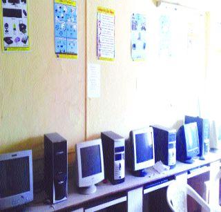 Municipal students do not have computer training | पालिका विद्यार्थ्यांना संगणक प्रशिक्षणच नाही Municipal students do not have computer training | पालिका विद्यार्थ्यांना संगणक प्रशिक्षणच नाही