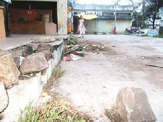 Ruikar Colony Bhaji Market Displacement | रुईकर कॉलनी भाजी मार्केटची दुरवस्था Ruikar Colony Bhaji Market Displacement | रुईकर कॉलनी भाजी मार्केटची दुरवस्था