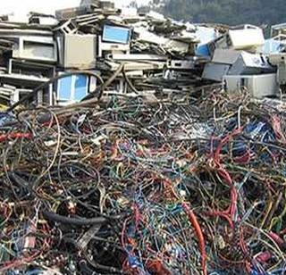 'E-Trash', 'No Tension'! | ‘ई-कचरा’ साठलाय, ‘नो टेन्शन’ ! 'E-Trash', 'No Tension'! | ‘ई-कचरा’ साठलाय, ‘नो टेन्शन’ !