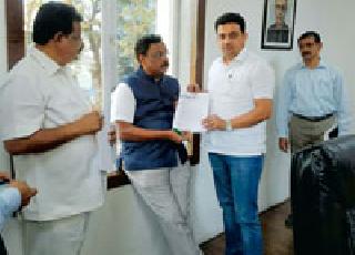 Decline 'Selfie' Fatal Decision! | ‘सेल्फी’चा घातक निर्णय रद्द करा!