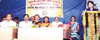 Volunteers do the work of patriotism | स्वयंसेविकांनी देशहिताचे कार्य करावे Volunteers do the work of patriotism | स्वयंसेविकांनी देशहिताचे कार्य करावे