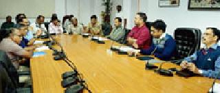 Political leaders, delete banners! | राजकीय नेत्यांचे फलक, बॅनर हटवा! Political leaders, delete banners! | राजकीय नेत्यांचे फलक, बॅनर हटवा!