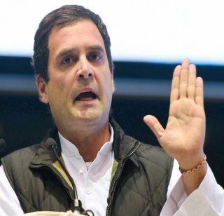 The complaint against Rahul Gandhi's 'Paw', BJP's election commission complaint | राहुल गांधी 'पंजा'मुळेच अडचणीत, भाजपाची निवडणूक आयोगाकडे तक्रार The complaint against Rahul Gandhi's 'Paw', BJP's election commission complaint | राहुल गांधी 'पंजा'मुळेच अडचणीत, भाजपाची निवडणूक आयोगाकडे तक्रार