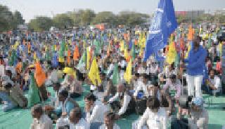 Bahujan's Elgar in support of Atrocity | अॅट्रॉसिटीच्या समर्थनार्थ बहुजनांचा एल्गार Bahujan's Elgar in support of Atrocity | अॅट्रॉसिटीच्या समर्थनार्थ बहुजनांचा एल्गार