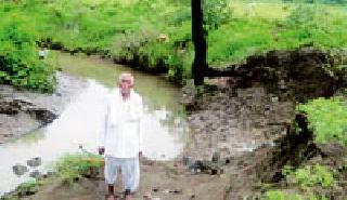 Overeating of the complaint on democracy day | लोकशाही दिनातही तक्रार बेदखल Overeating of the complaint on democracy day | लोकशाही दिनातही तक्रार बेदखल