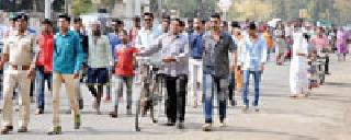 Sexually Transmitted in Teacher Teacher | शिक्षकाचे विद्यार्थिनीशी अश्लील वर्तन Sexually Transmitted in Teacher Teacher | शिक्षकाचे विद्यार्थिनीशी अश्लील वर्तन