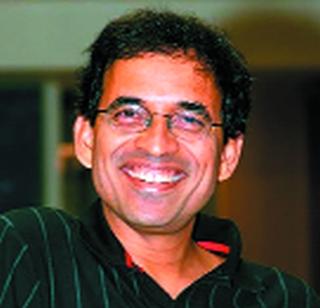 Bowlers should have the opportunity ... | गोलंदाजांनाही संधी असावी... Bowlers should have the opportunity ... | गोलंदाजांनाही संधी असावी...