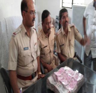 21 lakh cash in Solapur seized | सोलापुरात 21 लाखांची रोकड जप्त
