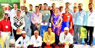 Nasik's team excelled in the year of education | शिक्षणाच्या वारीत नाशिकचे पथक उत्कृष्ट Nasik's team excelled in the year of education | शिक्षणाच्या वारीत नाशिकचे पथक उत्कृष्ट