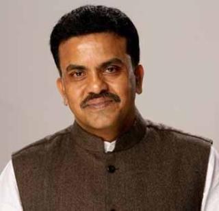 Mumbai Congress again resigns | मुंबई काँग्रेसमध्ये पुन्हा नाराजीनाट्य Mumbai Congress again resigns | मुंबई काँग्रेसमध्ये पुन्हा नाराजीनाट्य