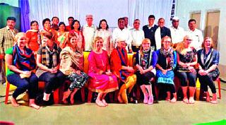 Vasa Therapy Training taken by a foreign doctor | परदेशी डॉक्टरांनी घेतले वासा थेरपी प्रशिक्षण Vasa Therapy Training taken by a foreign doctor | परदेशी डॉक्टरांनी घेतले वासा थेरपी प्रशिक्षण