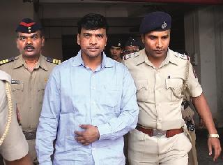 Keep anywhere; But present in the court | तावडेला कोठेही ठेवा; पण कोर्टात हजर करा Keep anywhere; But present in the court | तावडेला कोठेही ठेवा; पण कोर्टात हजर करा