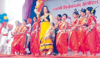 Arnat Dachali Dipali ... | आर्णीत नाचली दीपाली... Arnat Dachali Dipali ... | आर्णीत नाचली दीपाली...