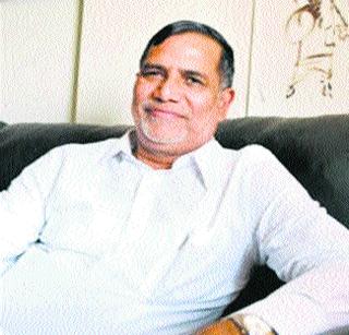 Why not take action against two PAN card? | दोन पॅनकार्डप्रकरणी कारवाई का नाही?