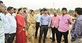 Inspector of 'Zoom' from Mayor, Commissioner | महापौर, आयुक्तांकडून ‘झूम’ची पाहणी Inspector of 'Zoom' from Mayor, Commissioner | महापौर, आयुक्तांकडून ‘झूम’ची पाहणी