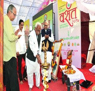 Farmers, the caste of new agricultural technology - Vasantrao Dhotre | शेतक-यांनो, नव कृषी तंत्रज्ञानाची कास धरा - वसंतराव धोत्रे Farmers, the caste of new agricultural technology - Vasantrao Dhotre | शेतक-यांनो, नव कृषी तंत्रज्ञानाची कास धरा - वसंतराव धोत्रे