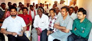 Farmer's agitation against weightlifting | भारनियमनाविरूद्ध शेतकरी आंदोलन करणार Farmer's agitation against weightlifting | भारनियमनाविरूद्ध शेतकरी आंदोलन करणार