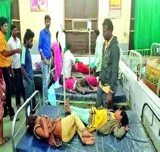 Nine students poisoned by eating Chandramukhi seeds | चंद्रज्योतीच्या बिया खाल्ल्याने नऊ विद्यार्थ्यांना विषबाधा Nine students poisoned by eating Chandramukhi seeds | चंद्रज्योतीच्या बिया खाल्ल्याने नऊ विद्यार्थ्यांना विषबाधा