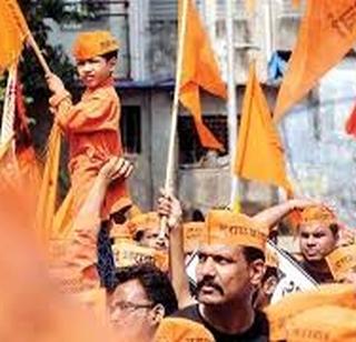 Maratha chaism in Ahmadnagar | अहमदनगरमध्ये मराठ्यांचा चक्काजाम Maratha chaism in Ahmadnagar | अहमदनगरमध्ये मराठ्यांचा चक्काजाम