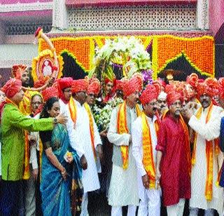 A copy of the Constitution of the Book | ग्रंथदिंडीत राज्यघटनेचीही प्रत A copy of the Constitution of the Book | ग्रंथदिंडीत राज्यघटनेचीही प्रत