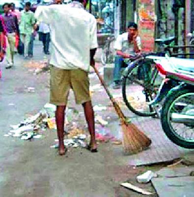 Inspector for recruitment in municipal corporation | महापालिकेत नोकरभरतीसाठी आग्रह