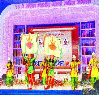 I just wanted to sing as musician ...! | आलो गायक होण्यासाठी पण झालो मात्र संगीतकार...! I just wanted to sing as musician ...! | आलो गायक होण्यासाठी पण झालो मात्र संगीतकार...!