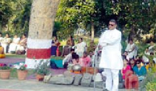 Leprosy brothers will be trained in the unemployed community | कुष्ठरोगी बांधव समाजातील बेरोजगारांना प्रशिक्षण देणार