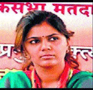 Nobel will get our brother to lie | खोटे बोलण्याचे नोबेल आमच्या भावाला मिळेल Nobel will get our brother to lie | खोटे बोलण्याचे नोबेल आमच्या भावाला मिळेल