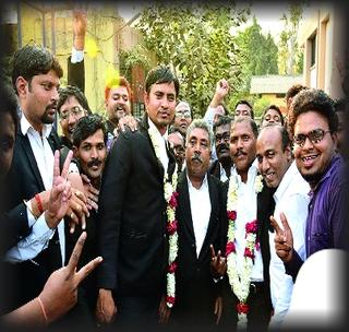 Bar Association's election enthusiasm! | बार असोसिएशनची निवडणूक उत्साहात ! Bar Association's election enthusiasm! | बार असोसिएशनची निवडणूक उत्साहात !