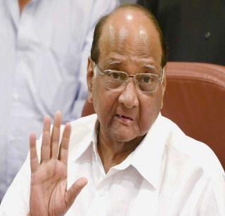 Sharad Pawar is responsible for the blacksmiths of army, BJP - Sharad Pawar | सेना, भाजपा यांच्यातील कटुतेला मुख्यमंत्री जबाबदार - शरद पवार