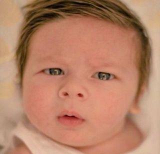 The first glimpse of Timur's son, Saif-Kareena | सैफ-करीनाचा मुलगा तैमूरची पहिली झलक The first glimpse of Timur's son, Saif-Kareena | सैफ-करीनाचा मुलगा तैमूरची पहिली झलक