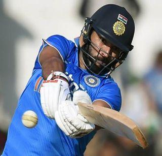 Yuvraj Returns, three for three consecutive three sixes | युवराज रिटर्न्स, तीन चेंडूंवर सलग तीन छक्के Yuvraj Returns, three for three consecutive three sixes | युवराज रिटर्न्स, तीन चेंडूंवर सलग तीन छक्के