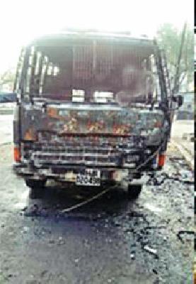 Chetak took the lead in front of the Thane | ठाण्यासमोरच घेतला ‘चेतक’ने पेट